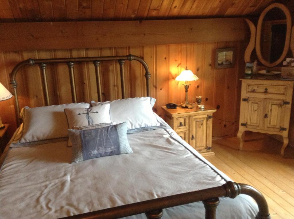 Gite La Tourelle Du Cap La Malbaie Zimmer foto